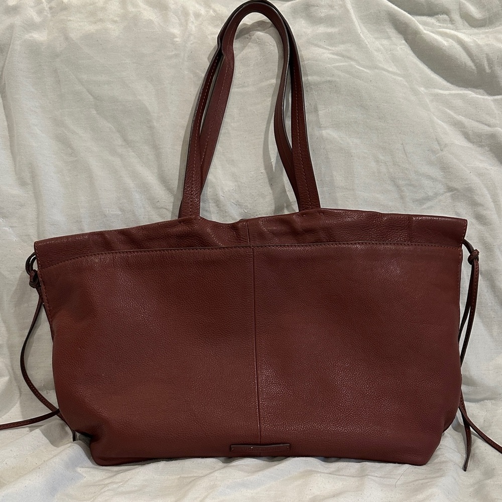 Chic Burgundy Leather Tote Bag